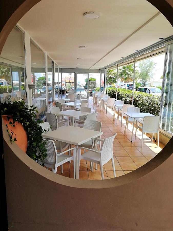 Hotel Diplomatic 리치오네 외부 사진