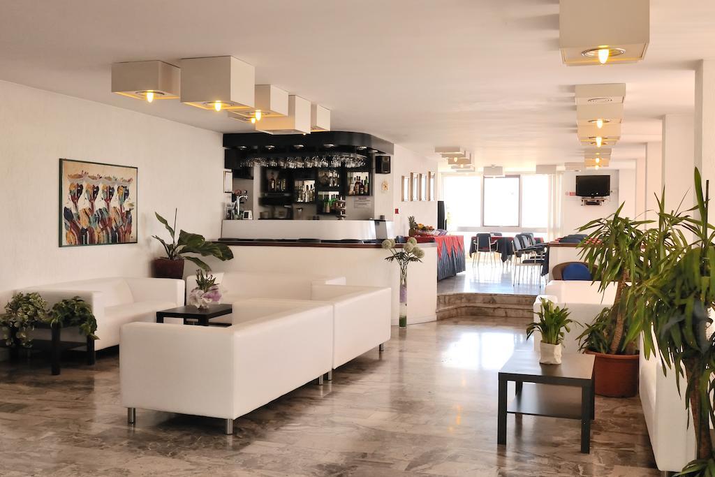 Hotel Diplomatic 리치오네 외부 사진